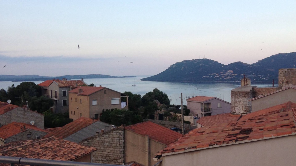 Porto-Vecchio Apartment | Beautiful apartment with rooftop in the historic center of Porto Vecchio