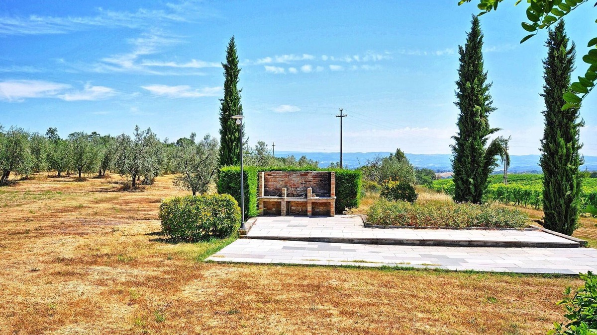 San Gimignano Apartment | Beautiful apartment for 2 guests with pool, WIFI, A/C, TV, patio and panoramic view