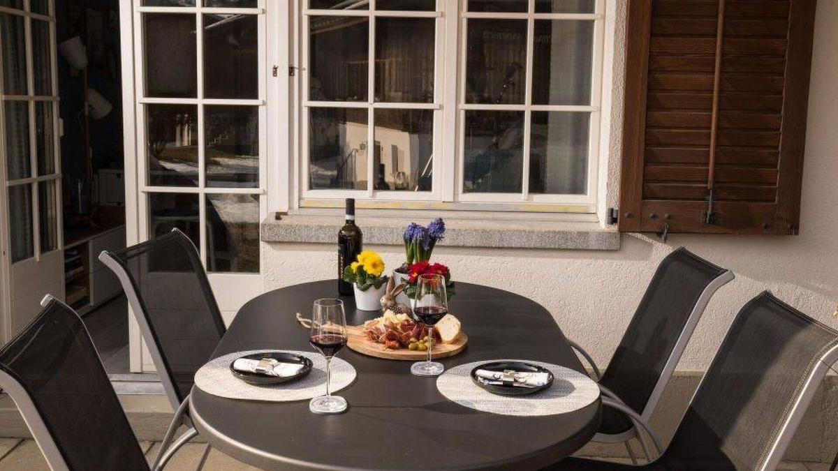 Feutersoey Apartment | Beautiful apartment for 4 guests with WIFI and balcony