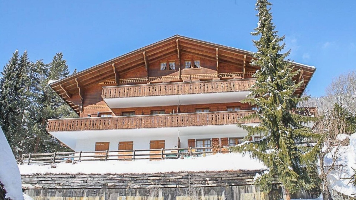 Rougemont Apartment | Beautiful apartment Rougemont, sleeps 5