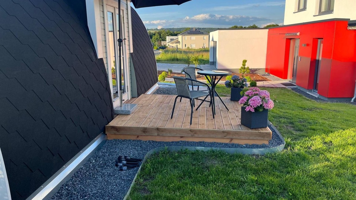 Speinshart House | Beautiful Apartment 2 Tiny House Close to GTA