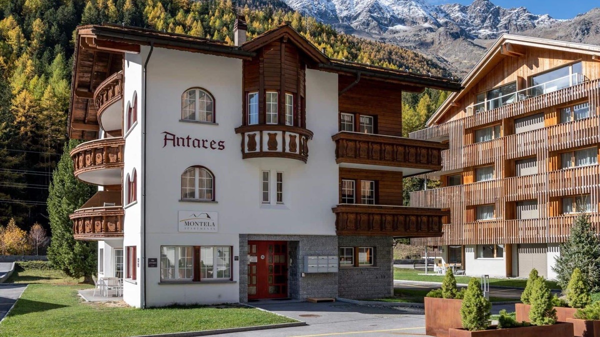 Saas-Balen Apartment | Beautiful apartment for 10 guests with WIFI, TV, balcony and pets allowed