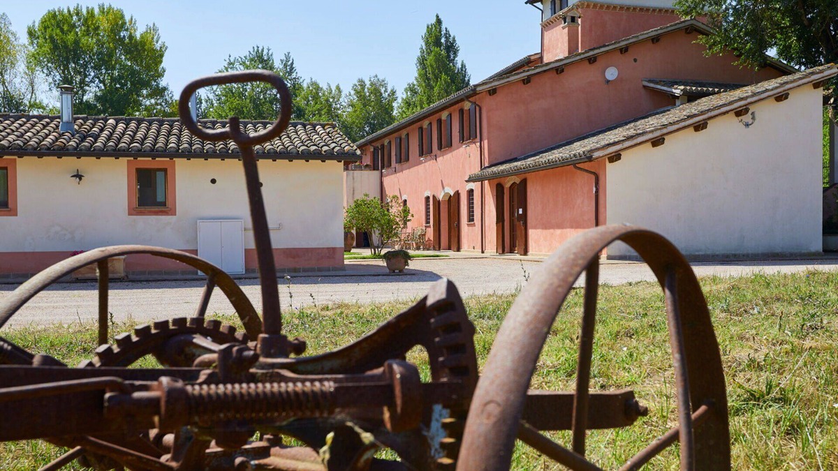 San Brizio Apartment | Beautiful apartment for 4 people with pool, WIFI, TV and pets allowed, close to Spoleto