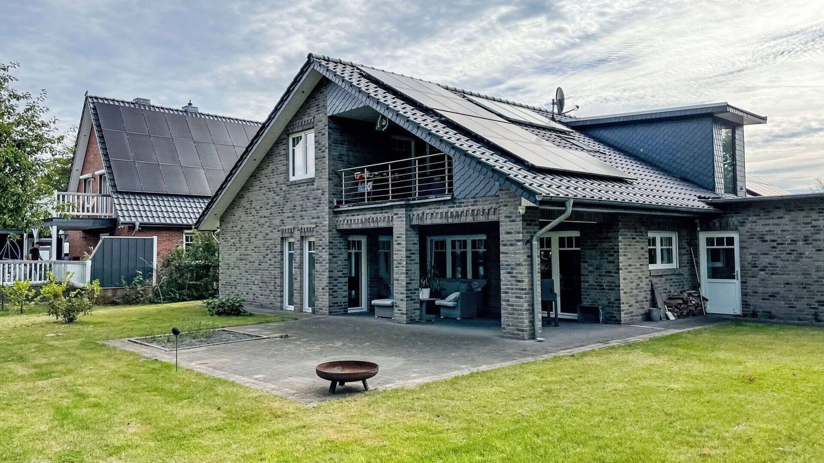 Hemmoor Apartment | Beautiful apartment for 7 people with WIFI, TV and terrace