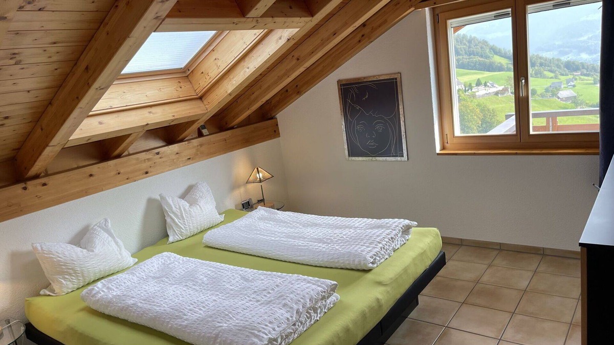 Amden Apartment | Beautiful apartment for 5 guests with WIFI, TV, terrace, pets allowed and panoramic view