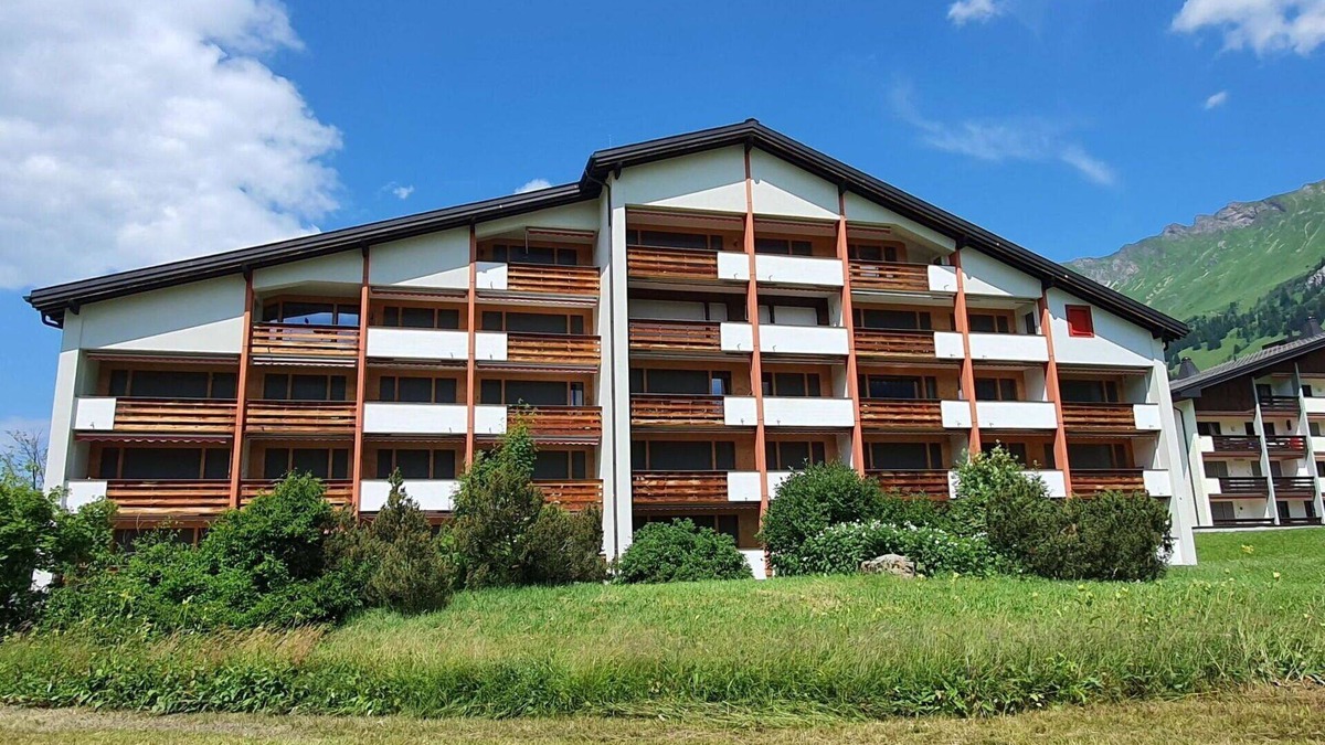 Parpan Apartment | Beautiful apartment for 4 people with WIFI and balcony