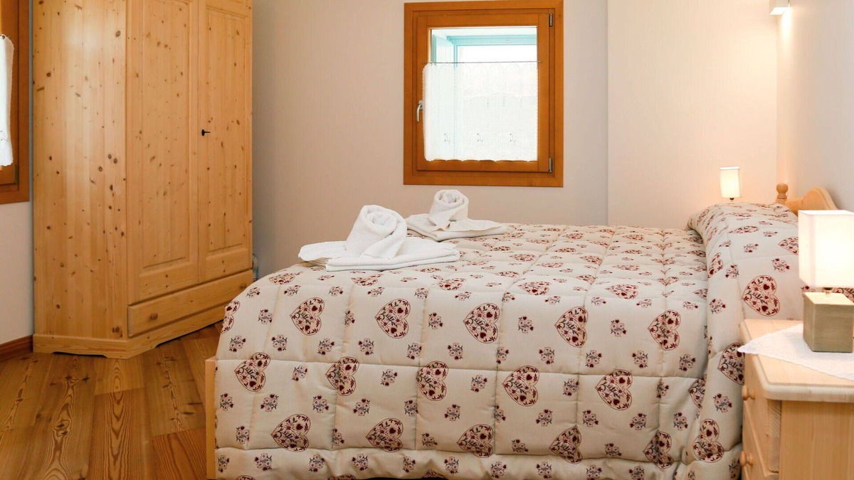 Raveo Apartment | Beautiful apartment for 2 people with WIFI, TV, patio and pets allowed