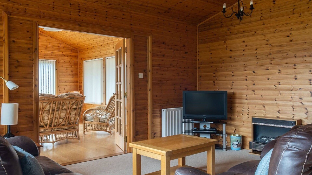 Drumnadrochit House | Beautiful apartment in villa for 6 people with WIFI, TV, patio and panoramic view