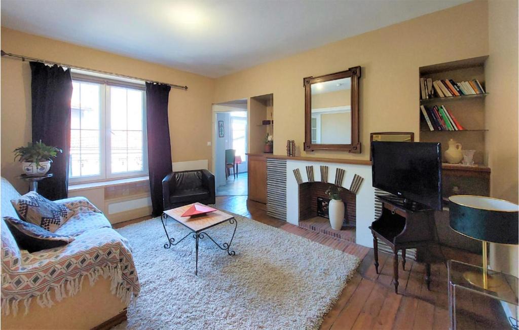 Saint-Dizier Apartment | Beautiful Apartment In Saint-Dizier