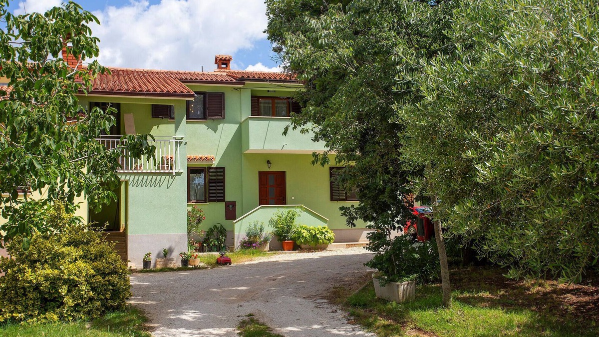 Cabrunici Apartment | Beautiful apartment in Cabrunici