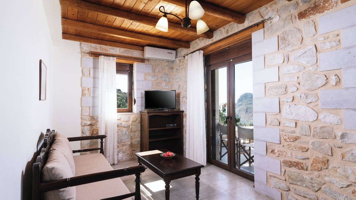 Lentas Apartment | Beautiful apartment in Lentas with sea view and pool