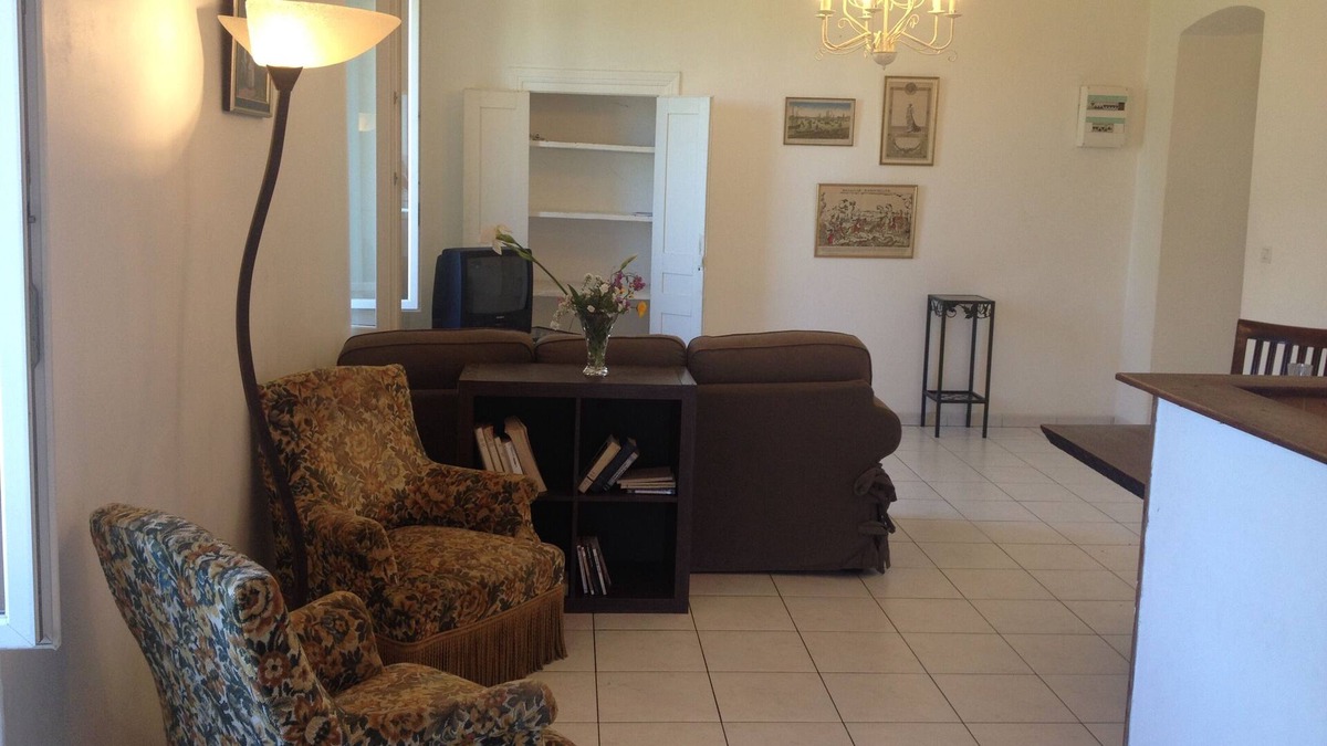 Guiselle Apartment | Beautiful apartment in the center of the village overlooking the mountains