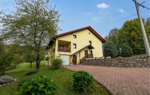 Vrbovsko Apartment | Beautiful Apartment In Vrbovsko