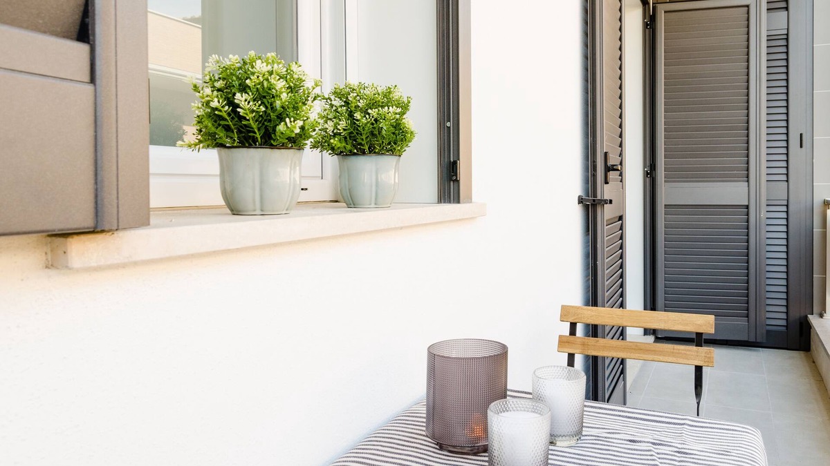 Fiumicino Apartment | Beautiful Apartment with Balcony - Fiumicino