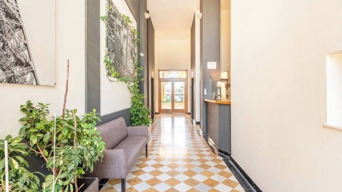 Parque Alcosa Apartment | Beautiful apartment with pool and free parking