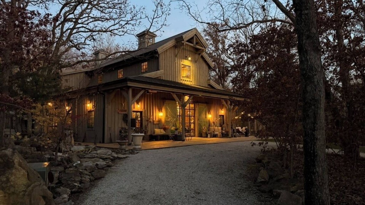 Wea House | Beautiful barn home nestled in 23 acres of forest.
