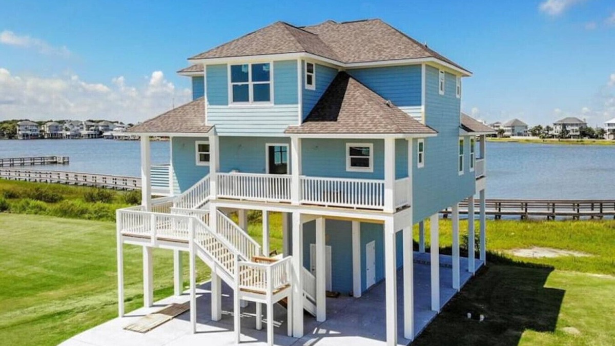 Lafittes Cove House | Beautiful Bayfront Home with Water Views