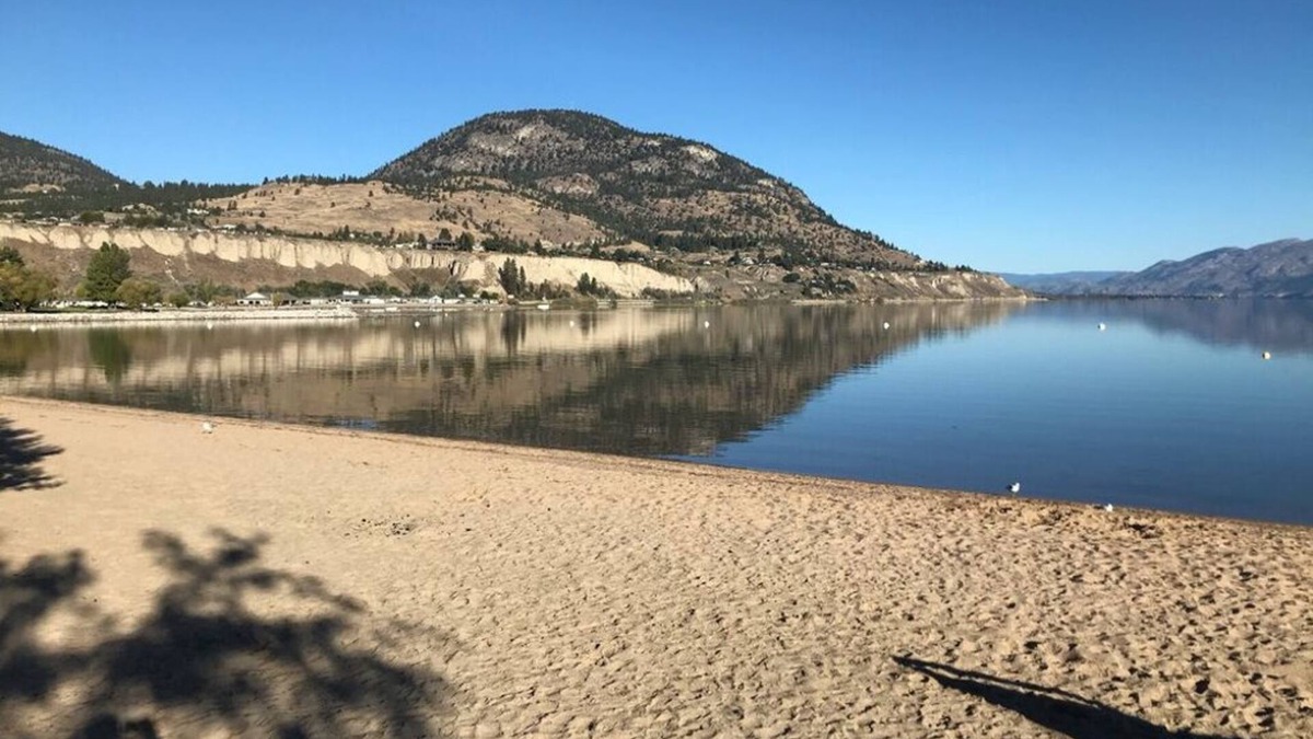 Okanagan-Similkameen Condo | Beautiful beach, KVR trail for biking & walking, heated pool right out your door