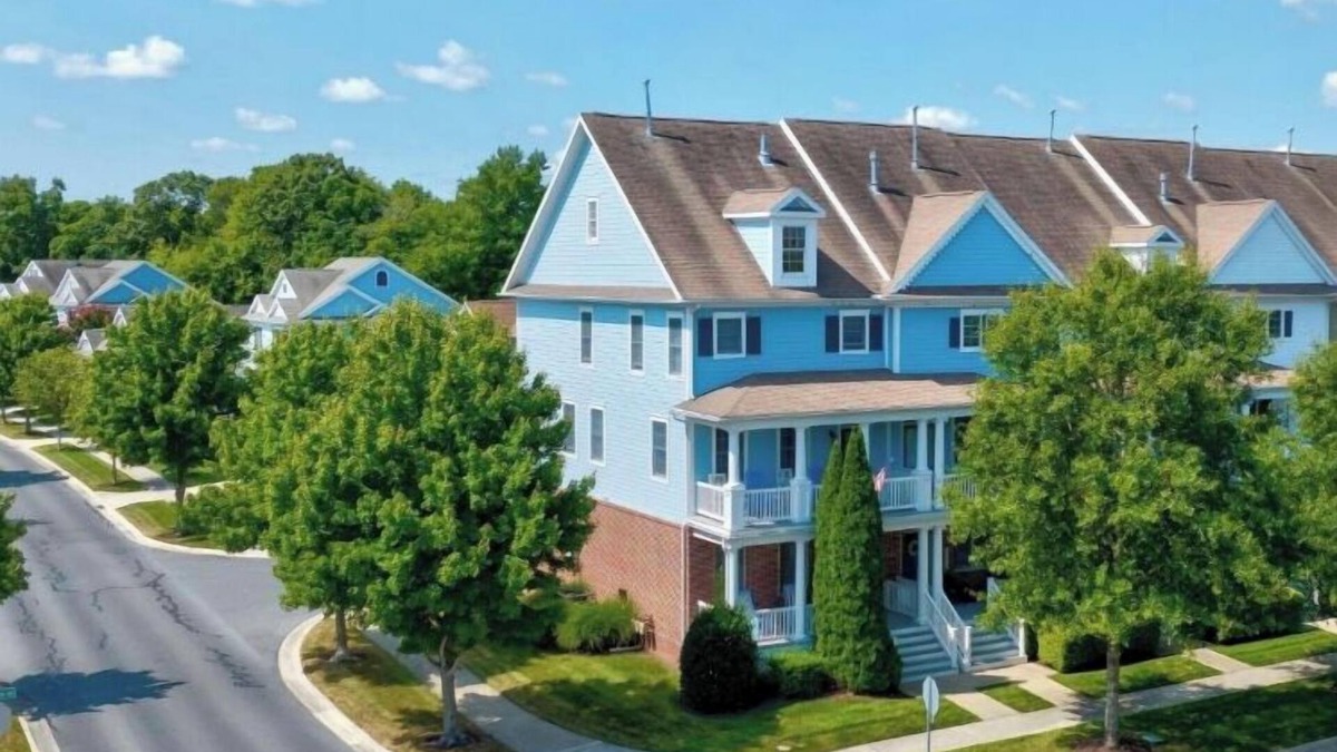 Sun Ridge House | Beautiful Beach Home in Bayside Resort - Steps to Amenities