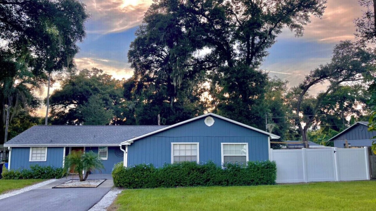 Brandon House | Beautiful Boho style Villa in the Tampa area