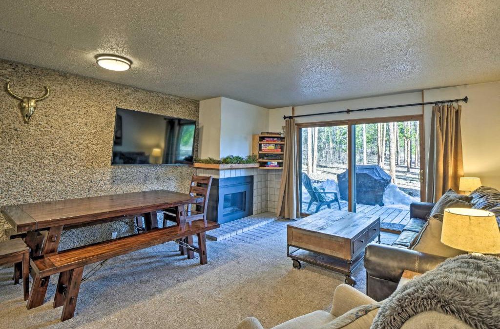 Breckenridge House | Beautiful Breck Townhome with Pool 1 Mi to Main St!