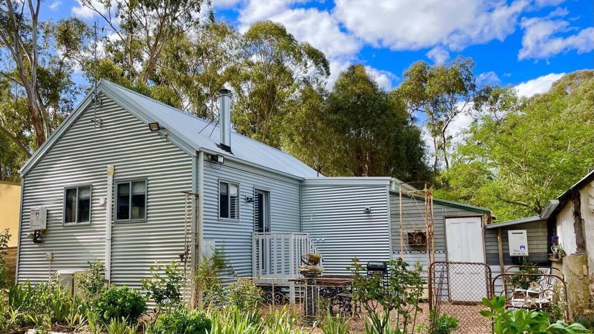 Clydesdale House | Beautiful Bush Retreat, Entire home in Clydesdale, Australia