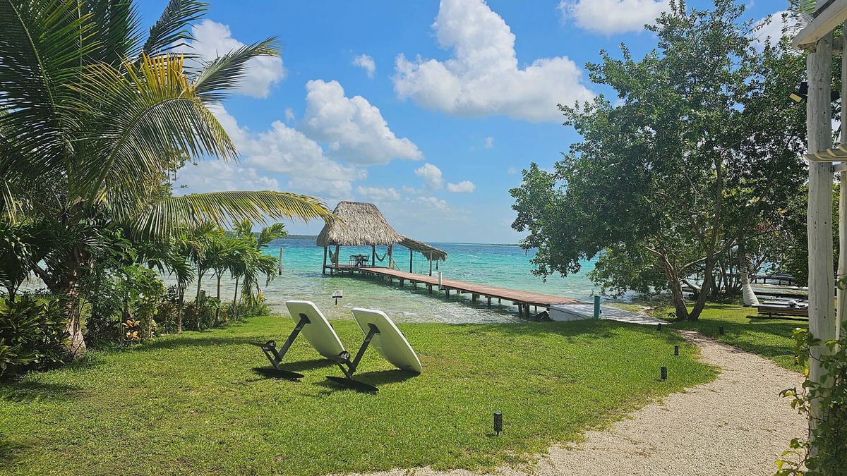 Buenavista Cabin | Beautiful Cabin with private dock in Bacalar Lake