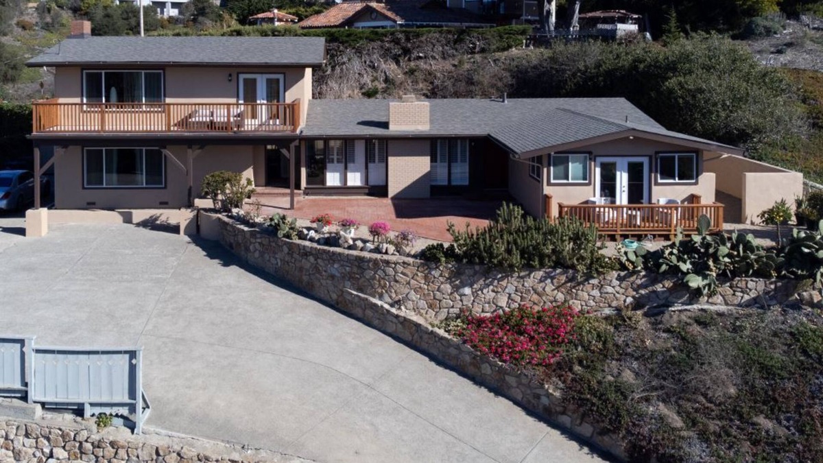 Hatton Fields House | Beautiful Carmel House In a Perfect Location