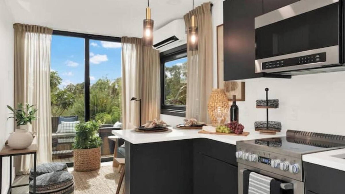 St. Cloud Apartment | Beautiful casita 100% off-grid