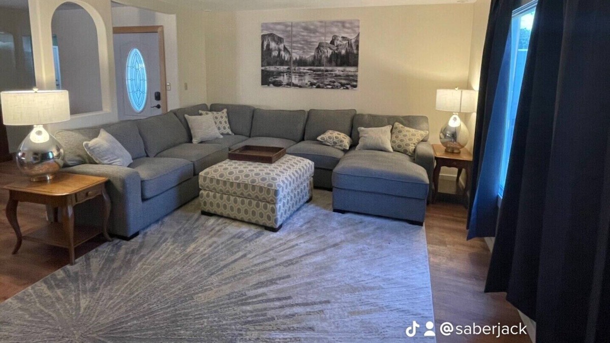 Lakeview House | Beautiful, Centrally located home. (Sleeps 8)