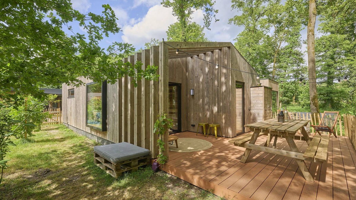 Zutendaal House | Beautiful chalet with a sauna in the woods