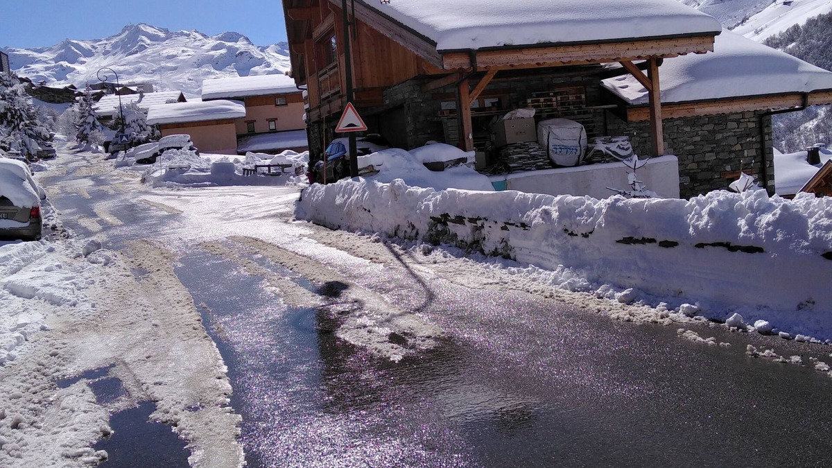 Le Bettaix Ski Chalet | Beautiful comfortable cottage, spacious, at the foot of the slopes, Les Ménuires