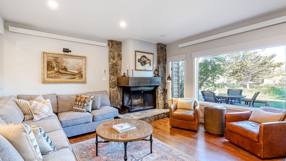 Jackson Hole Condo | Beautiful condo with breathtaking views - close to National Parks