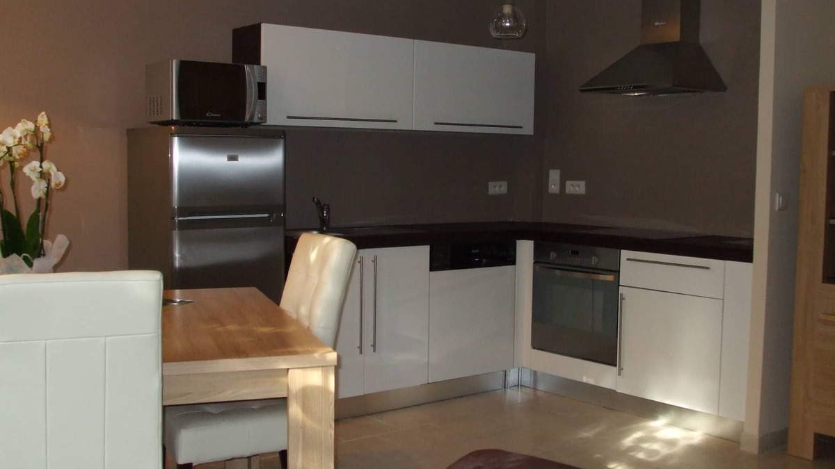 Castellane Apartment | BEAUTIFUL CONTEMPORARY T2 in CASTELLANE PORTE DES GORGES DU VERDON