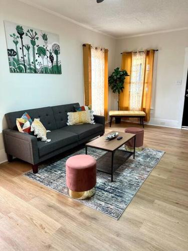 Concord House | Beautiful Contemporary 2BDR