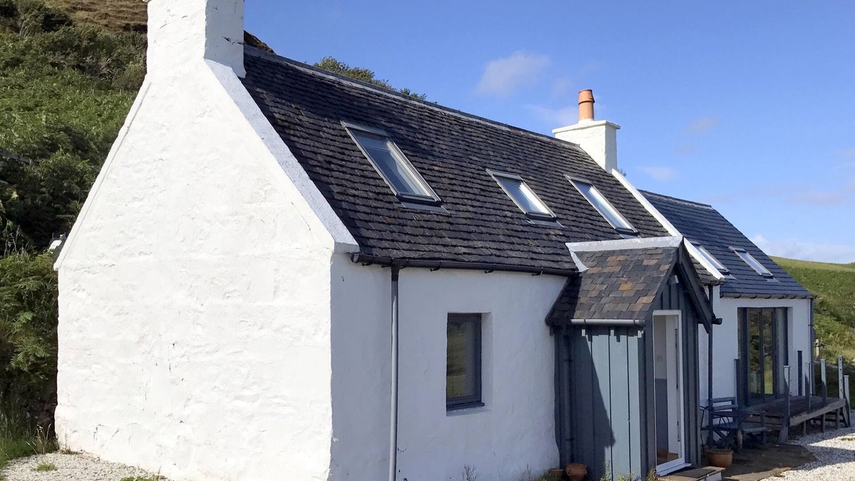 Teangue Cottage | Beautiful converted croft house with stunning views
