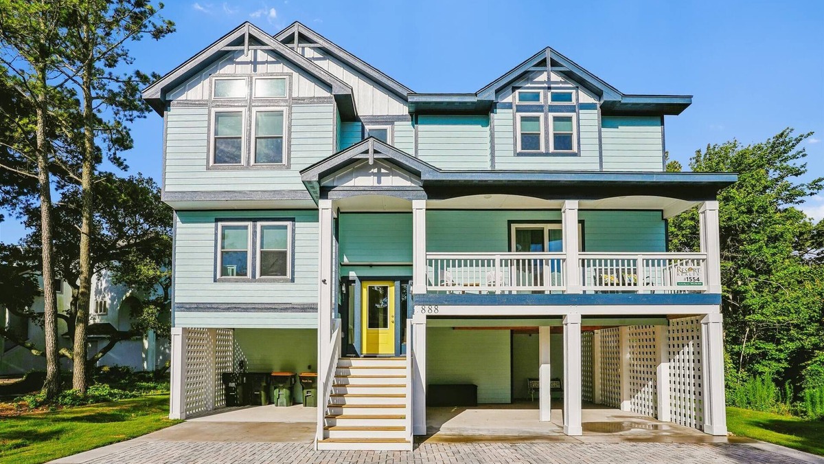 Monteray Shores House | Beautiful Corolla Soundfront Home with Private Pool and Secluded Dock!