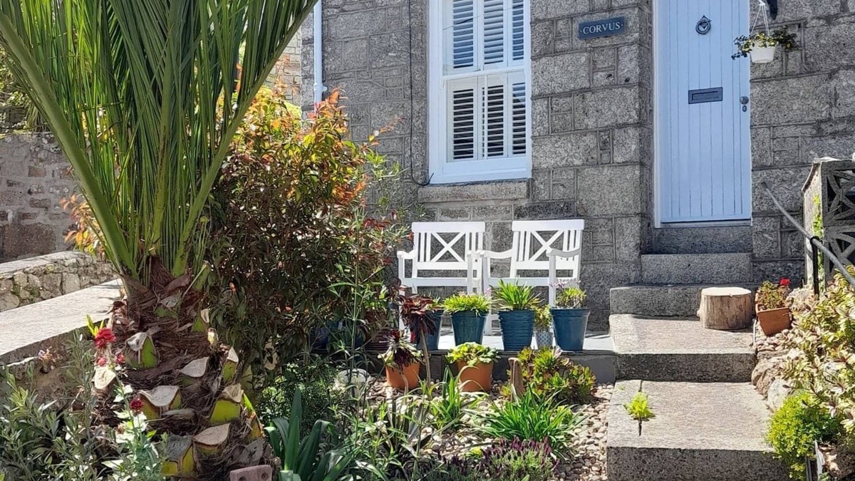 Paul Cottage | Beautiful cottage 1/2 mile from Mousehole