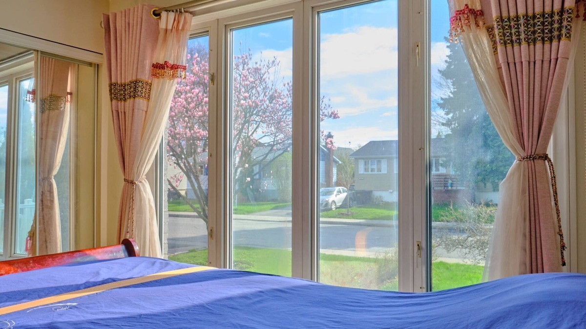Laval Cottage | Beautiful cottage near river close to montreal