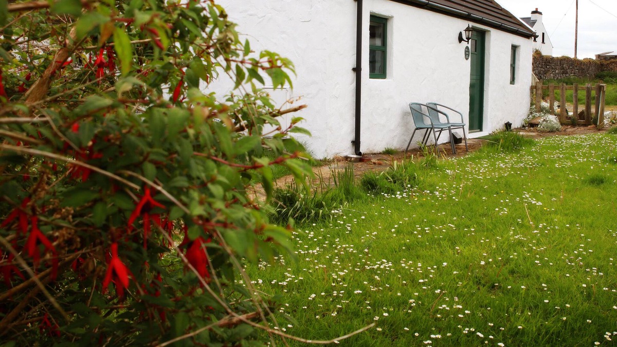 Ballycastle Cottage | Beautiful cottage on the Causeway coast.