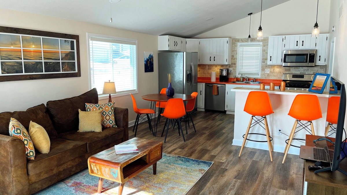 Clarklake House | Beautiful cottage with gorgeous lake view, lake access and boat slip