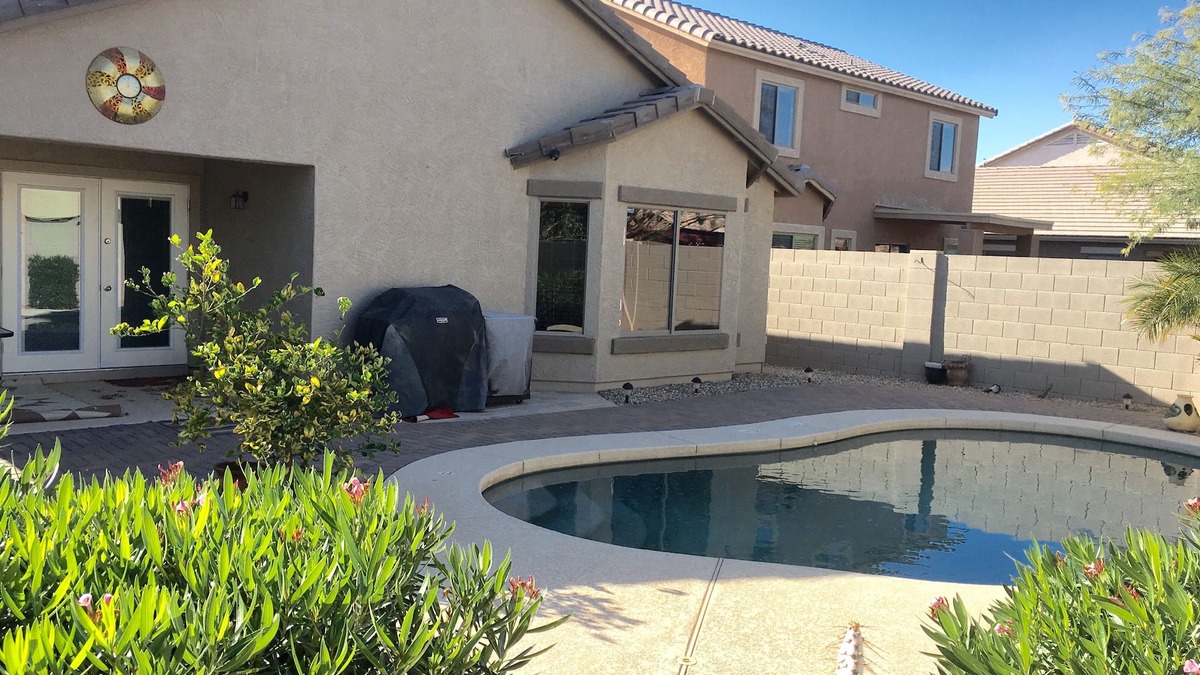 Maricopa House | Beautiful Cozy Vacation Home with Heated Pool($20 a day to heat up the pool).