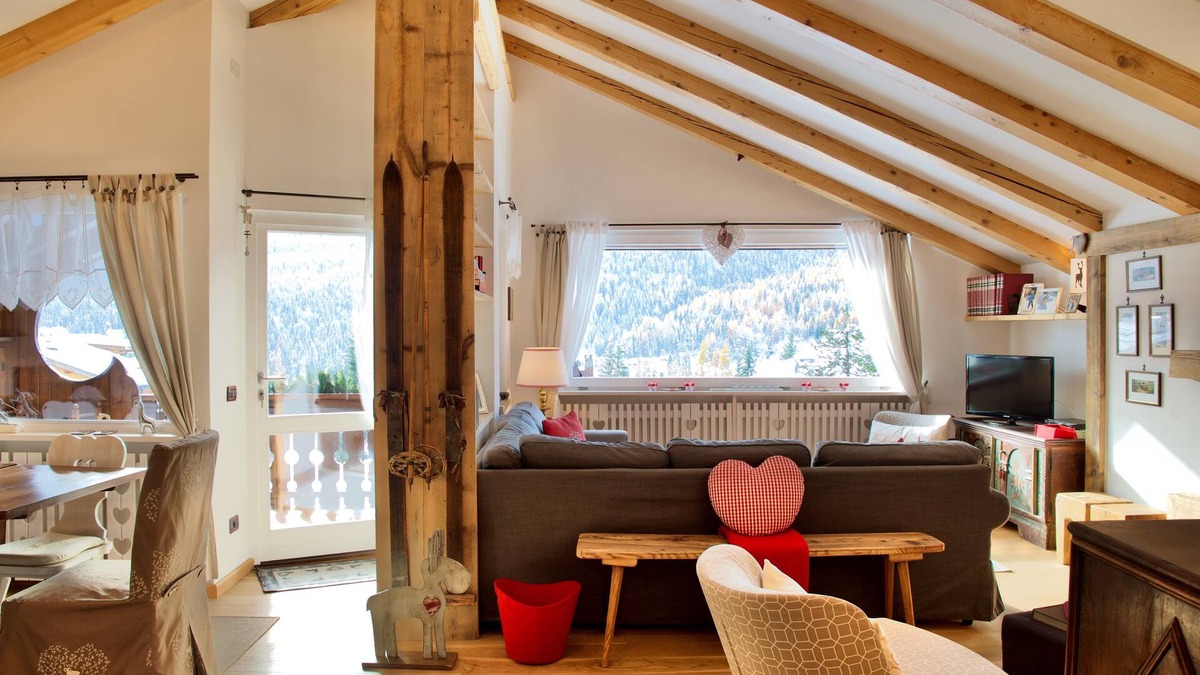 Cortina d'Ampezzo Apartment | Beautiful design 3 bedroom apartment in Cortina