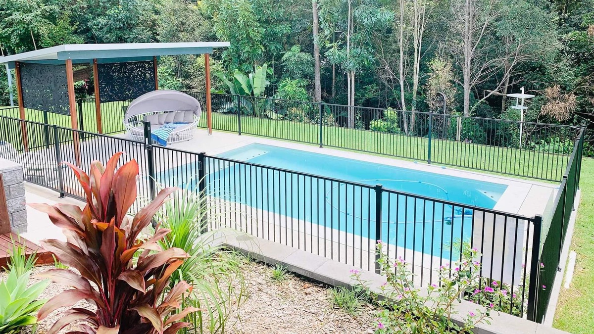 Mooloolah Valley House | Beautiful Designer home Sunshine Coast Hinterland