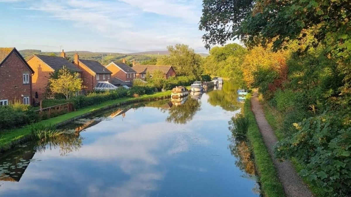 Wesham House | Beautiful Detached Holiday Let