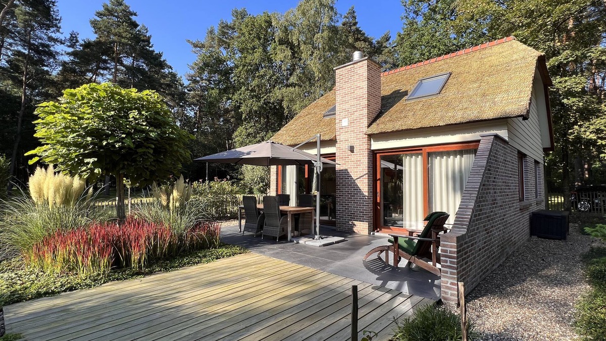 Rekem House | Beautiful detached house in the middle of the woods