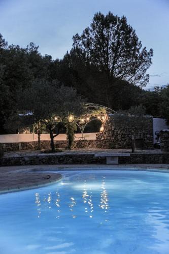 Bras Apartment | Beautiful duplex apartment in a farmhouse in Provence Verte VAR