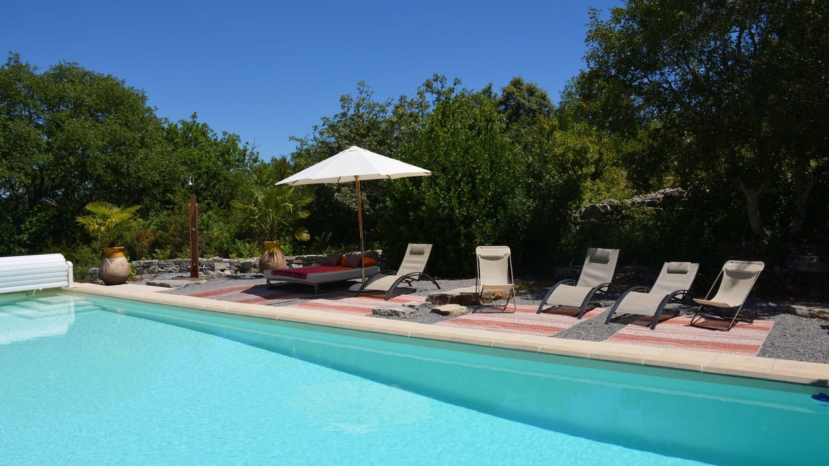 Les Vans House | Beautiful eighteenth mas on private grounds 3 ha, 5X12 m pool, Les Vans 5 minutes