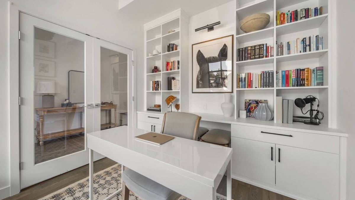 Squamish House | Beautiful Family Home in Squamish with Sauna/Cold Plunge and Peloton