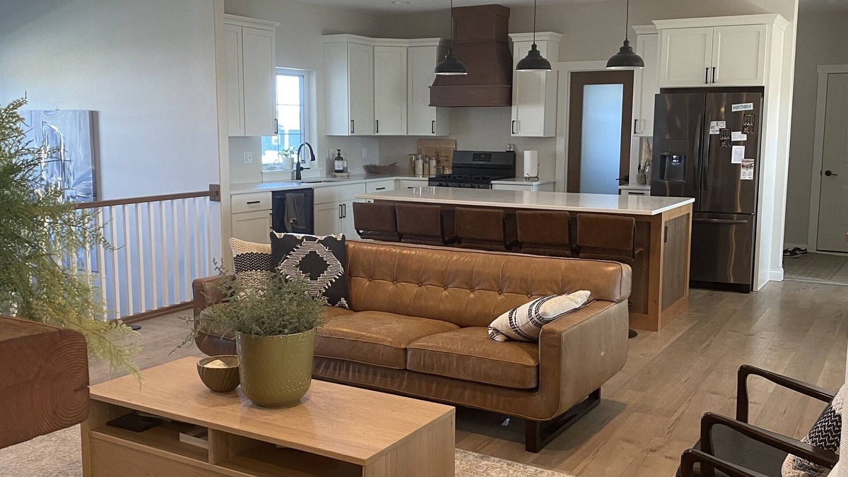 Tiffin House | Beautiful family home perfect for football weekends!